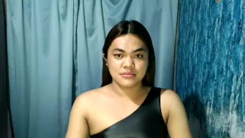 urhottie_bella online show from June 2026 10:10:02 AM