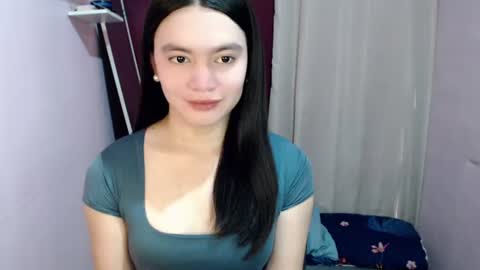 Snapshot of urhottiest_katey chatting on June 2026 04:33:02 AM Katey online show from June 2026 04:33:02 AM