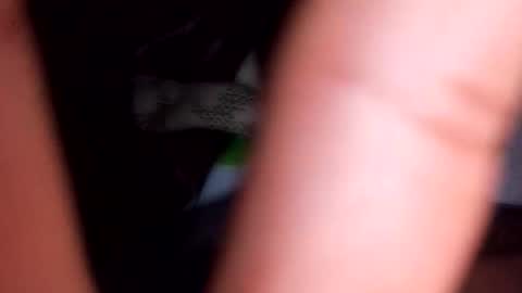 Uriel sgueme en ig  online show from March 2026 10:11:01 AM