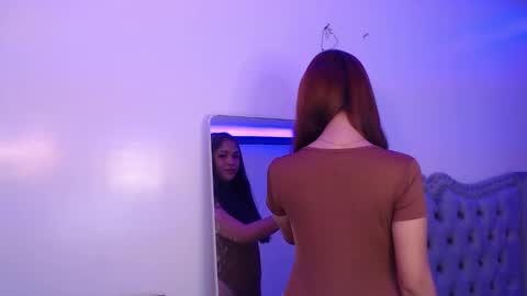 Amira online show from December 2024 12:12:02 AM