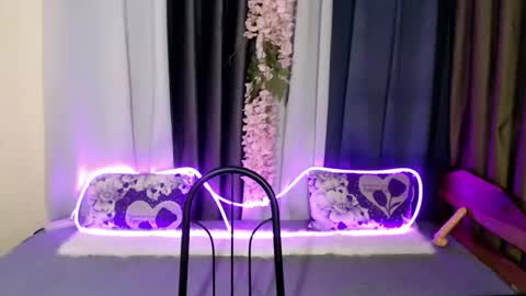 urlovely_jemma online show from April 2026 09:09:02 PM