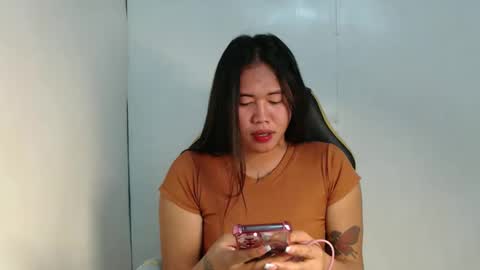 Sofie online show from October 2025 06:08:02 PM