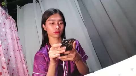 urloverjasmine_xx online show from May 2026 02:43:01 PM