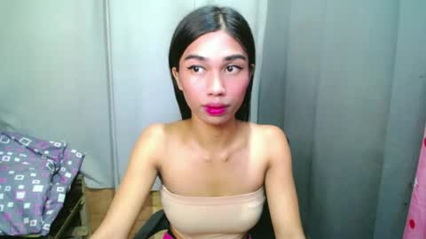 urloverjasmine_xx online show from June 2026 01:36:02 AM