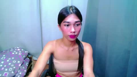 urloverjasmine_xx online show from June 2026 02:24:02 AM