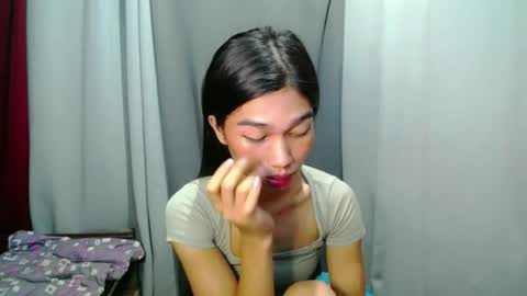 urloverjasmine_xx online show from June 2026 01:10:02 AM