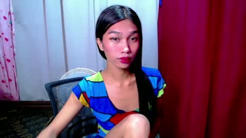 urloverjasmine_xx online show from June 2026 08:31:01 AM