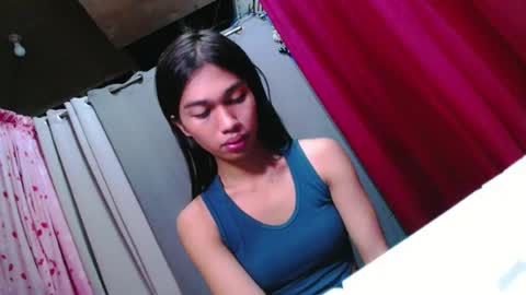urloverjasmine_xx online show from July 2026 06:14:02 PM