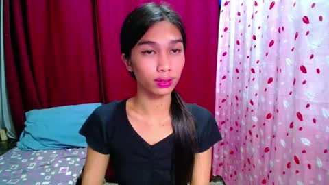 urloverjasmine_xx online show from July 2026 03:52:02 PM