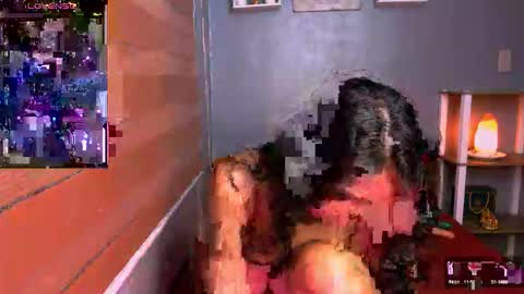 urlovingtrans online show from September 2025 05:51:01 AM