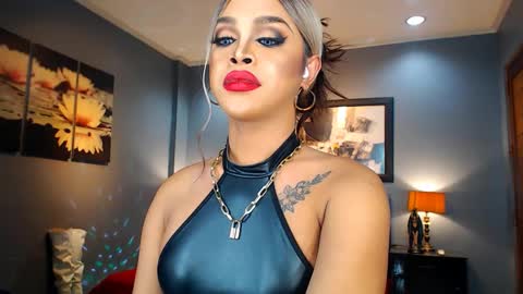 UrMajestyTyra online show from January 2025 05:10:01 AM