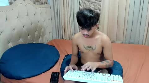 urmasterhardcock online show from May 2026 06:27:02 PM