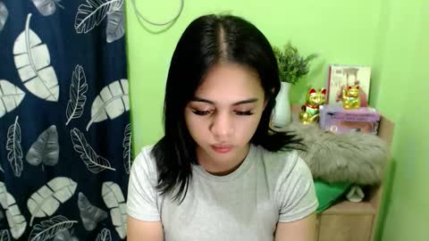 urmystical_sofie online show from October 2025 10:46:02 AM