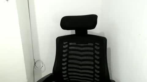 urmystical_sofie online show from March 2026 11:38:01 AM