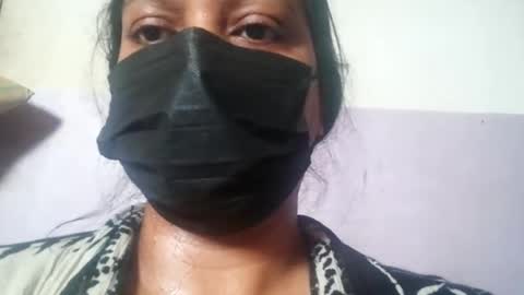 Snapshot of uroojkhan6 chatting on July 2026 01:18:02 PM uroojkhan6 online show from July 2026 01:18:02 PM