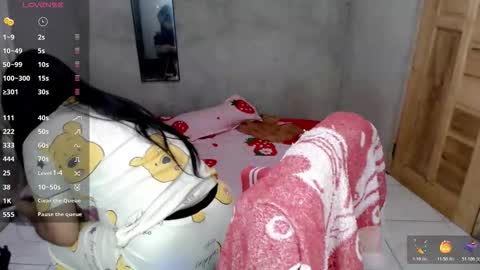 Snapshot of urpinayslutxxx chatting on November 2025 04:38:01 AM Jane online show from November 2025 04:38:01 AM