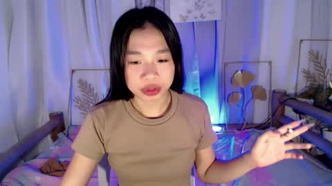 JUST CALL ME LLANA online show from February 2026 02:15:02 AM