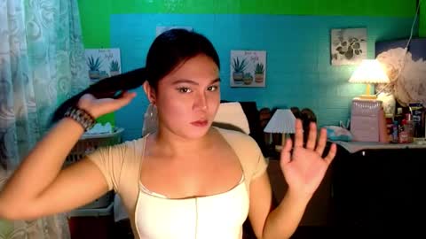 YOURGIRLCAMILLA online show from November 2025 04:11:02 PM