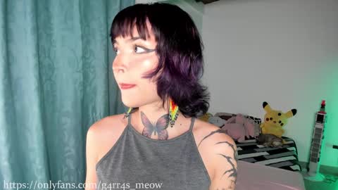 Snapshot of uryko_yor chatting on January 2025 12:24:01 AM online show from January 2025 12:24:01 AM
