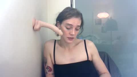 Snapshot of usedbooty chatting on February 2025 03:52:01 AM Bianca Winter online show from February 2025 03:52:01 AM