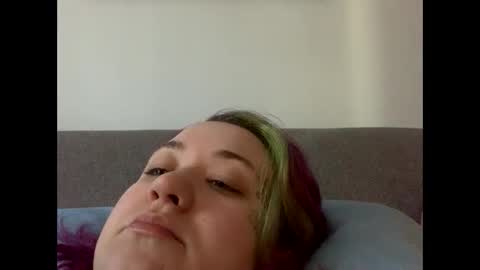 Snapshot of usefulhole chatting on September 2025 05:23:02 PM usefulhole online show from September 2025 05:23:02 PM