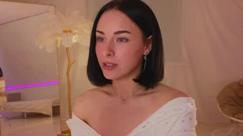 Anika On vacation online show from January 2025 06:54:02 PM