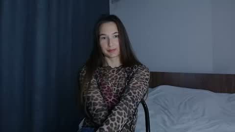 Snapshot of va_len_sea_ya chatting on June 2026 06:56:01 PM Valensiya online show from June 2026 06:56:01 PM