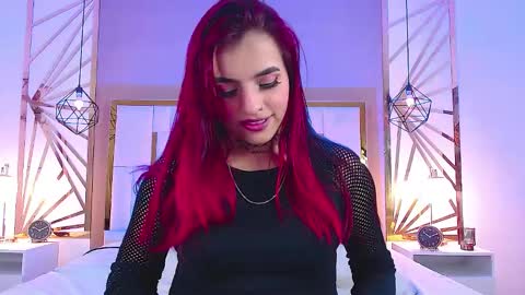 Snapshot of vaaleriee_miller_ chatting on December 2024 04:39:02 PM valeriee miller online show from December 2024 04:39:02 PM