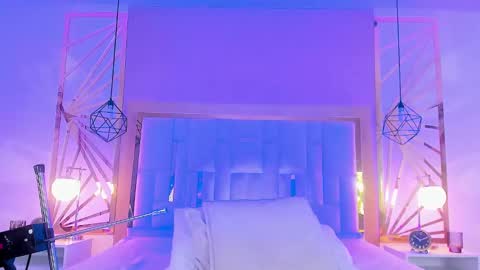 Snapshot of vaaleriee_miller_ chatting on December 2024 12:36:01 PM valeriee miller online show from December 2024 12:36:01 PM