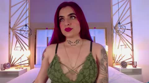 Snapshot of vaaleriee_miller_ chatting on February 2025 06:26:02 PM valeriee miller online show from February 2025 06:26:02 PM