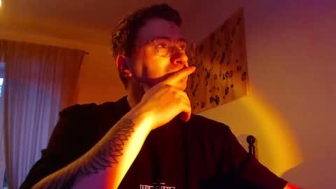 vacation__ online show from February 2025 04:31:01 PM