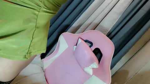 Snapshot of vae_sha chatting on February 2026 02:18:02 AM JESS - DONT FORGET TO FOLLOW ME AND GIVE ME THUMBS UP online show from February 2026 02:18:02 AM