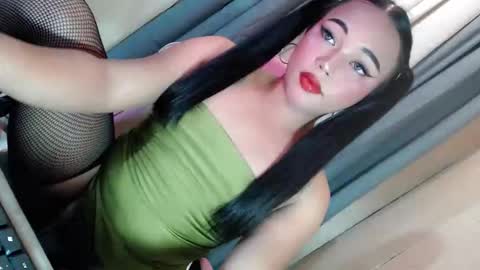 Snapshot of vae_sha chatting on February 2026 12:31:01 AM JESS - DONT FORGET TO FOLLOW ME AND GIVE ME THUMBS UP online show from February 2026 12:31:01 AM