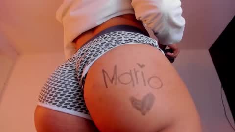 Vahiolet smith online show from February 2025 07:50:02 PM