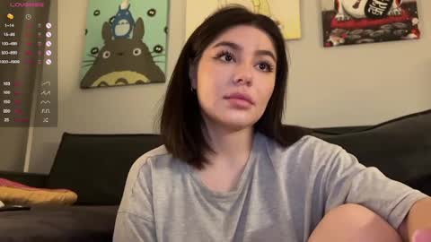 Valery online show from February 2025 07:00:01 PM