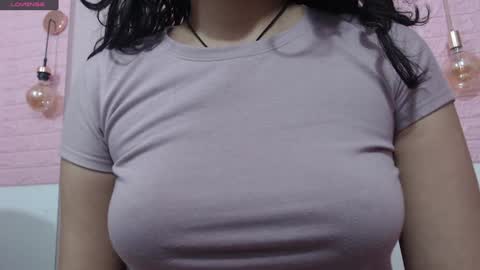 Vainilla online show from January 2025 01:19:01 AM