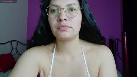 Vainilla online show from April 2026 02:04:02 AM