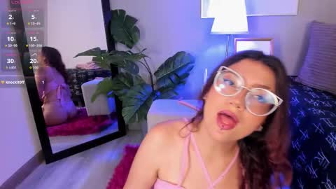 Vainilla online show from December 2025 09:00:01 PM