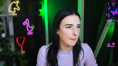 vaiolet_lovely online show from April 2026 01:42:02 AM