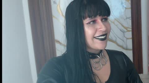 valen_ross7 online show from April 2026 01:41:01 PM