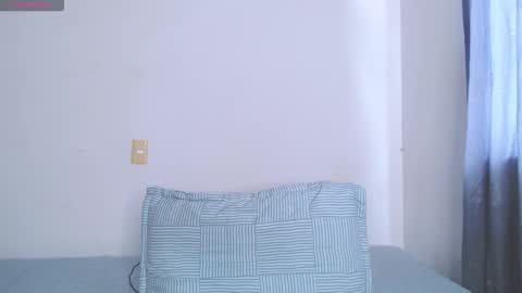 IG-valen mendoza99  twitter valenthompson99 online show from December 2025 07:11:02 PM