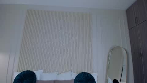 Valentina Torres online show from January 2026 01:11:01 AM