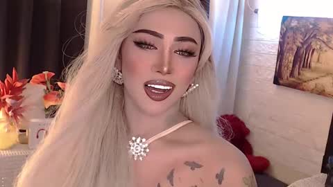 Amanda online show from September 2025 12:48:02 AM