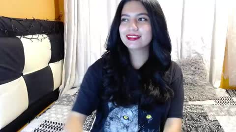 Snapshot of valentinasmith18 chatting on May 2026 11:11:01 PM valentinasmith18 online show from May 2026 11:11:01 PM