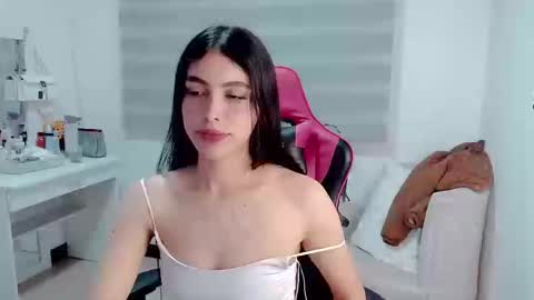 Valentina  online show from March 2026 04:18:02 AM