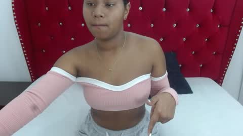 valentina vega online show from May 2026 05:04:01 AM