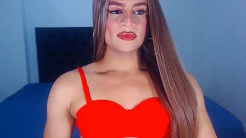 VALENTINA   online show from November 2025 07:03:01 PM