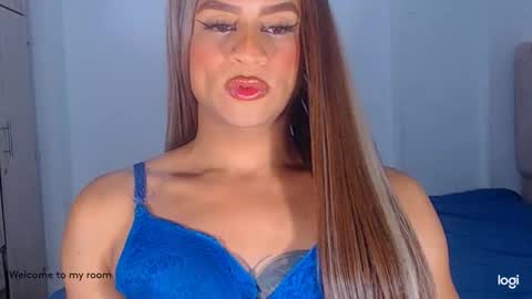 Snapshot of valentinaxxxdoll chatting on May 2026 07:11:01 PM VALENTINA online show from May 2026 07:11:01 PM