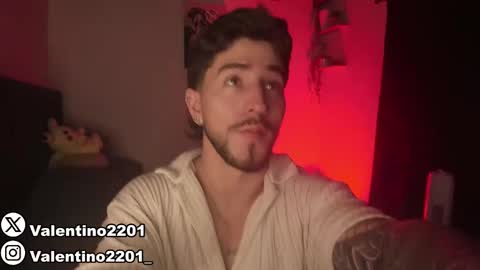 Snapshot of valentino2201 chatting on March 2025 01:59:02 AM valentino online show from March 2025 01:59:02 AM