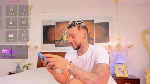 Snapshot of valentinos_ chatting on December 2025 09:23:02 PM Valentinos online show from December 2025 09:23:02 PM